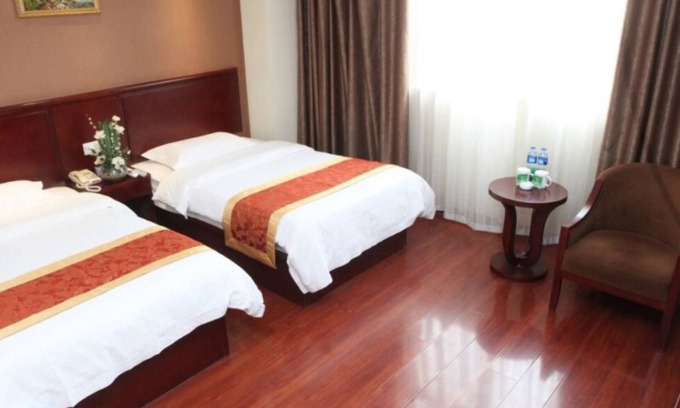 Yanta Qu Hotel | GreenTree Inn XiAn Great Wild Goose Pagoda History Museum Xiaozha Express Hotel