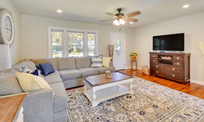 Dunean House | Greenville Vacation Rental - 3 Mi to Downtown!