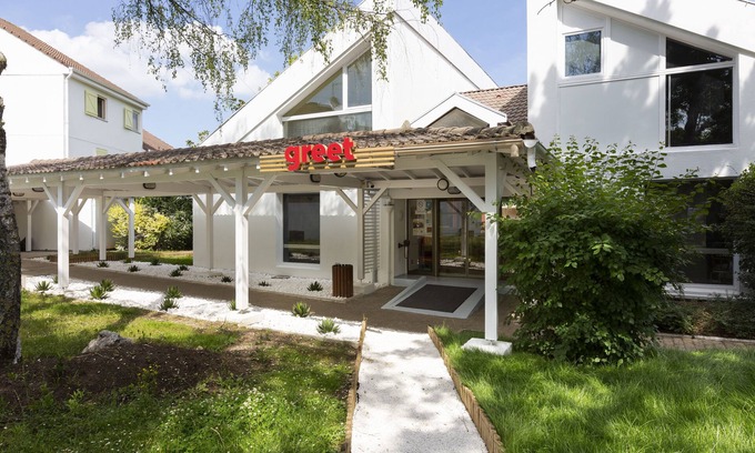 Villeneuve-la-Garenne Hotel | greet Hotel Villeneuve La Garenne