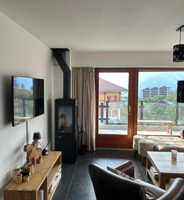 Saint-Pierre-de-Clages Apartment | Greppon Blanc A2