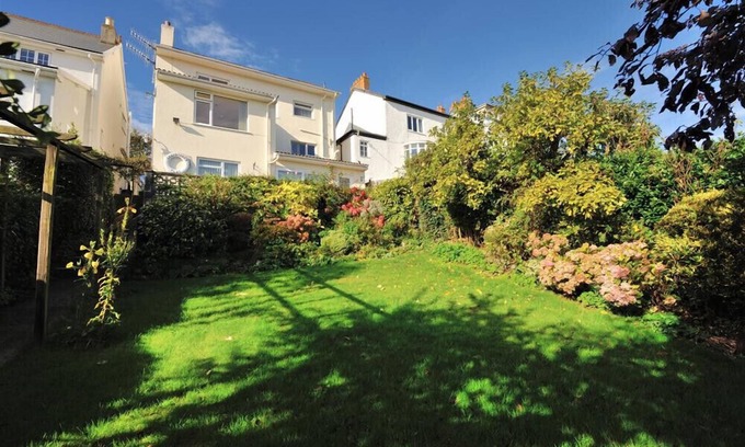Lyme Regis Cottage | Greystones