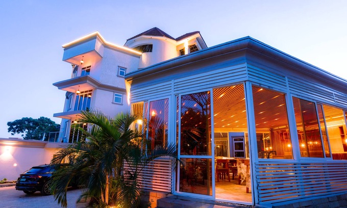 Entebbe Hotel | Grik Hotel - Entebbe