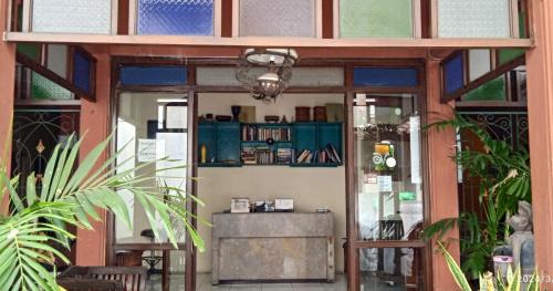 Solo City Centre Hotel | Griya Istana 1