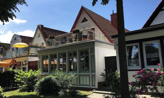 Warnemuende Apartment | Große Ferienwohnung "Am Alten Strom" in Warnemünde