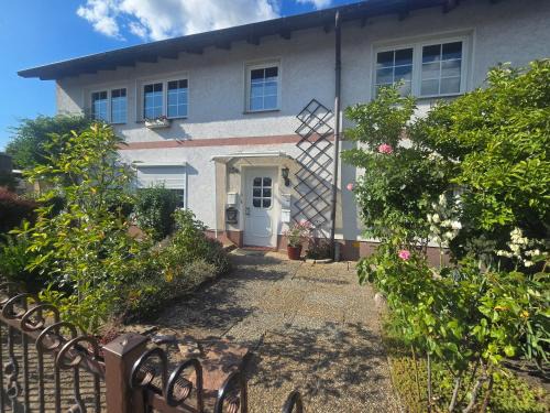 Muritz Apartment | Große Ferienwohnung mit 2 Zimmern und mit einen Balkon