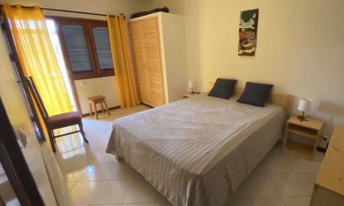 Sao Vicente Apartment | Große Ferienwohnung mit Dachterrasse, 8 Minuten vom Stadtzentrum Entfernt