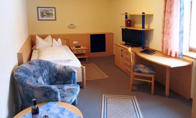 Bad Birnbach Apartment | Großzügige Nichtraucher-Appartement (20qm)