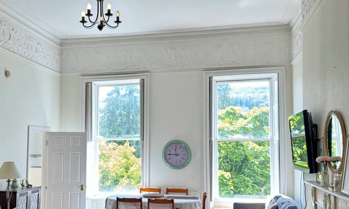 Bath Apartment | Grosvenor Apartments