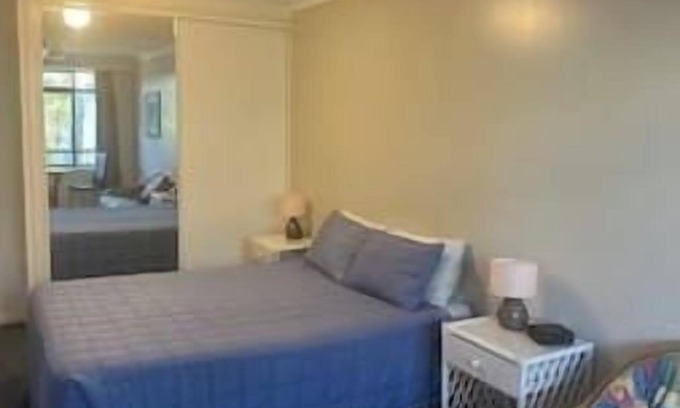 Parramatta Park Apartment | Grosvenor Cairns 1 Bdr self-contained Studio