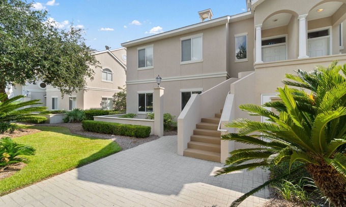 Gulf Shores Villa | Ground floor condo at Peninsula. Coastal living with golf course views!