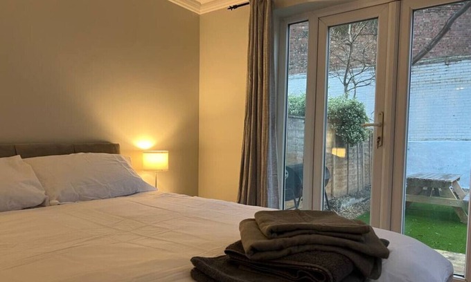 Stockwell Apartment | Ground-floor flat in Brixton