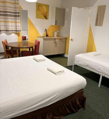 Gosport Apartment | Ground Floor Studio Apartment in Gosport, Free Private Parking