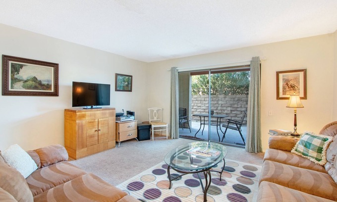 Sunrise Vista Chino Condo | Ground Level Ranch Club Condo,Â Pool & Spa, Minutes to Downtown, Steps From Groc