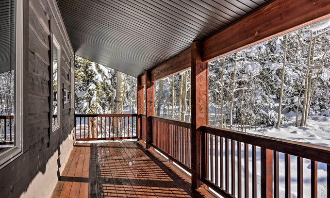 Brian Head Cottage | Group Ski Getaway Near the Base of Chairlift 8!