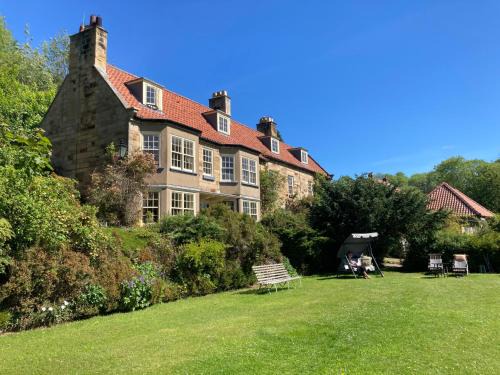 Briggswath Apartment | Groves Hall Garden Apartment Whitby