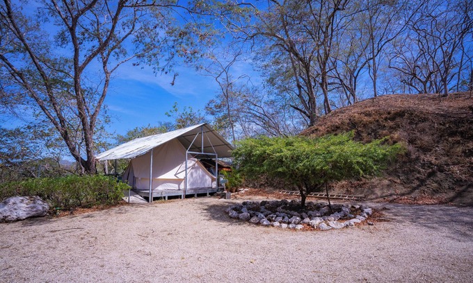 Tamarindo Cabin | GuanaGlamp Tienda Nambí