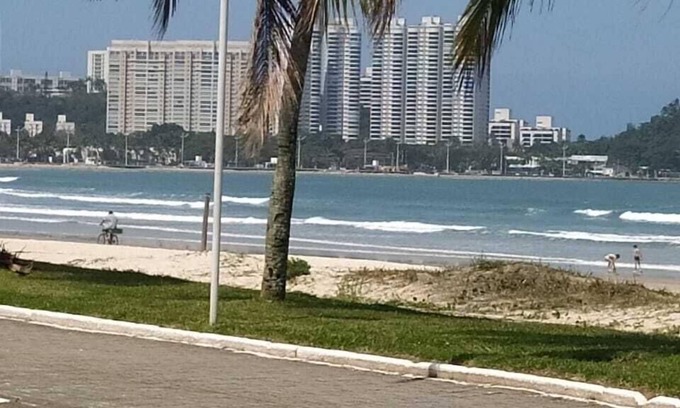 Jardim Centenario Apartment | Guarujá Apartment - Enseada Beach