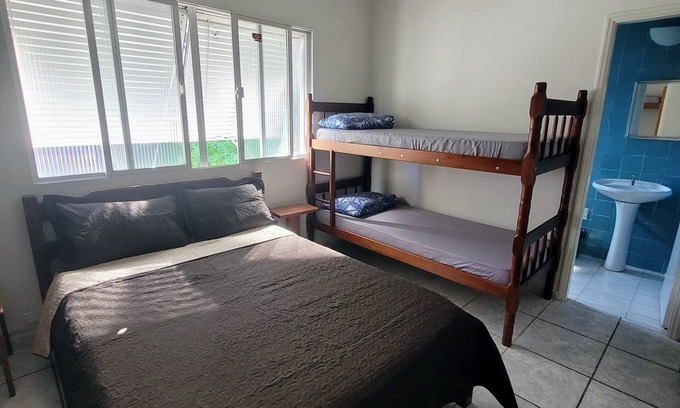 Pitangueiras Hotel | Guaruja Praia Hotel Econômico