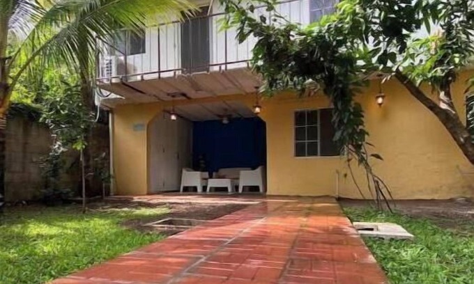 Santa Tecla House | Guess House by American Embasy, El Salvador, Gated community 24/7 security