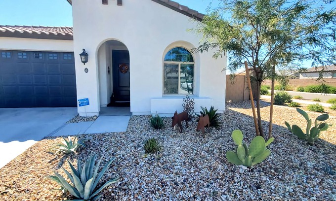 Surprise House | Guest home nestled in the Foothills of the White tank Mountains