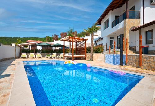Osenovo Villa | Guest House Andrea