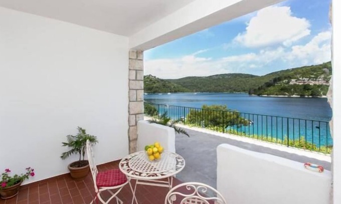 Polace House | Guest House Busurelo - Double room with sea view (S1)