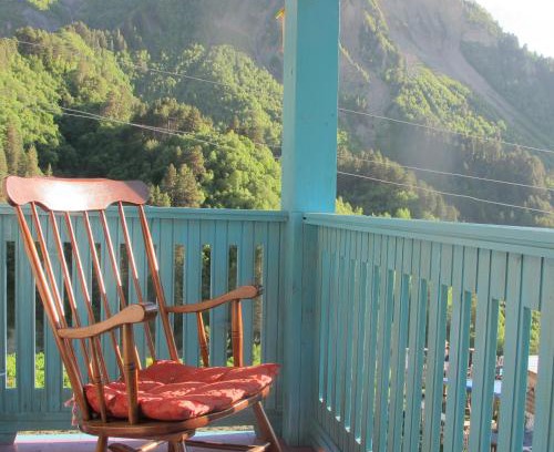 Lalkhori Hotel | Guest house Emzar and Chuta
