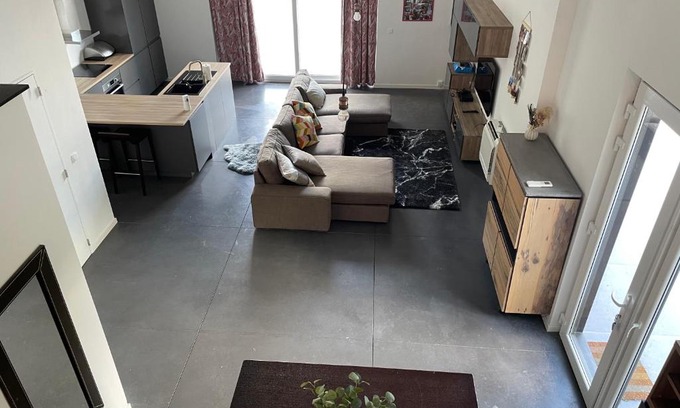 Fleron Apartment | Guest House en famille ou en couple à la campagne