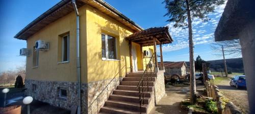 Rabisha House | Guest House Gorski Kut
