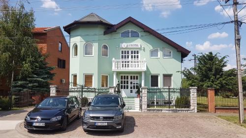 Zrenjanin House | Guest House Luxotel