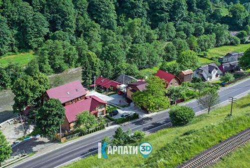 Yasinya House | Guest house Nad Tisou