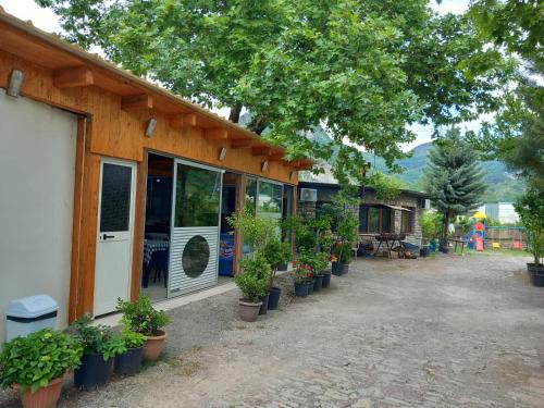 Shkoder County House | Guest House Natura Komani Lake