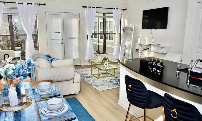 Eisenhower East Apartment | Guest Room at OasisNearWashingtonDC. 2Queens 1SofaQueenBed FreeParking