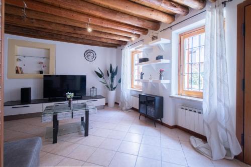 Borgo Roma Villa | GuestHost - Accogliente Villetta con patio esterno