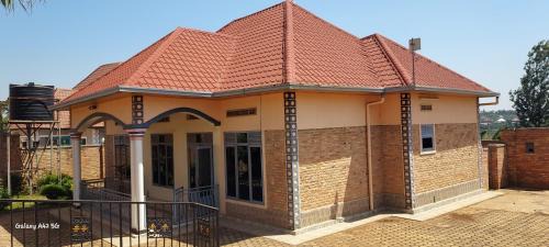 Rwamagana Bed & Breakfast | GUESTHOUSE MAC Terranova
