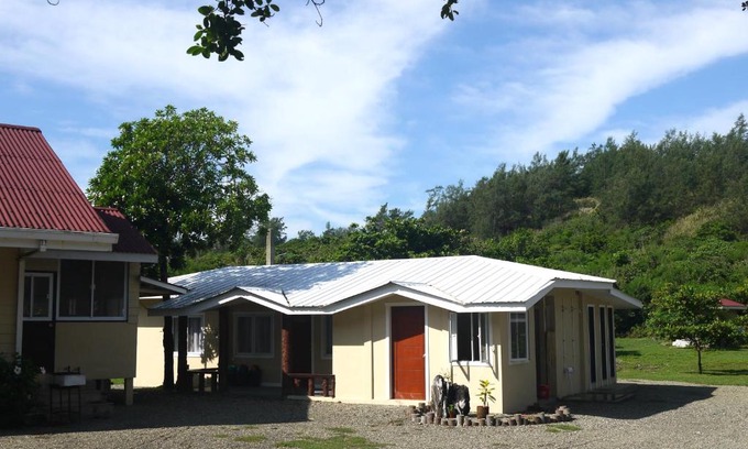 Pagudpud Apartment | Guesthouse