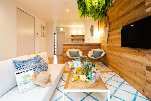 Ginowan House | Guesthouse Seawall
