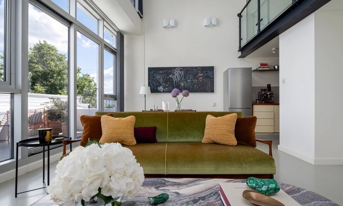 Victoria Apartment | GuestReady - Elegant loft in London Fields