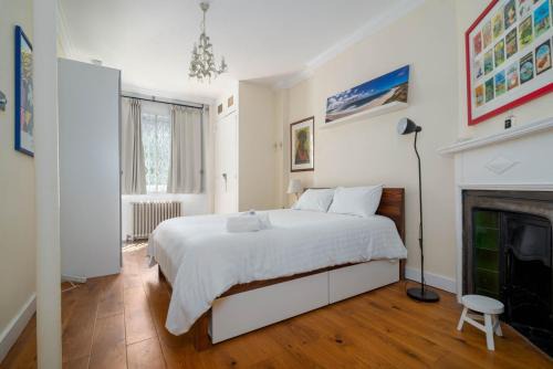 Camberwell Green Apartment | GuestReady - Former Pub-Turned-One Bedroom Flat