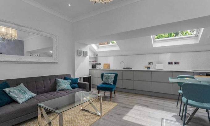 Bruntsfield House | GuestReady - Magnificent stay near the city centre