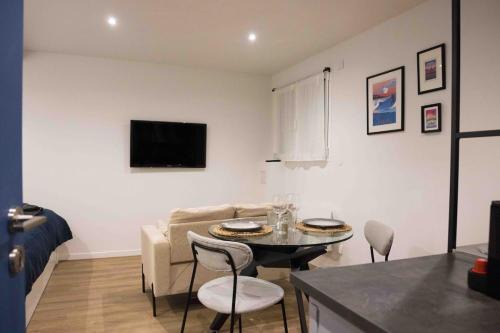 Arcueil Apartment | GUESTROOM Cosy in Arcueil