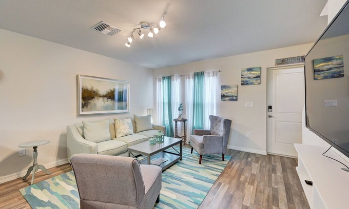 Charlotte Harbor House | Gulf Cost Home 5min to I-75 & Sunseekers Resort