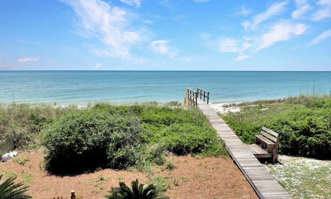 Cape San Blas House | ☀️ Gulf Front, Pet Friendly with Elevator | Sailor's Dream ☀️