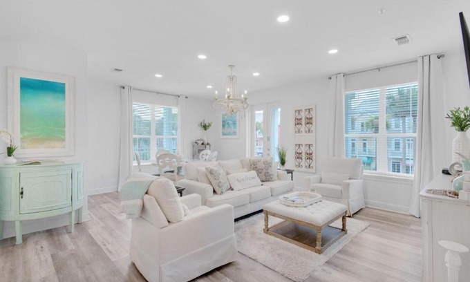 Gulf Place House | Gulf Place Residences 109