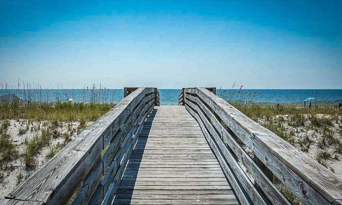 Gulf Shores Condo | Gulf Shores Surf & Racquet Club 212A
