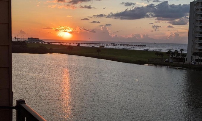 Galveston Apartment | Gulf View, Flip Flop Oasis GVR06432