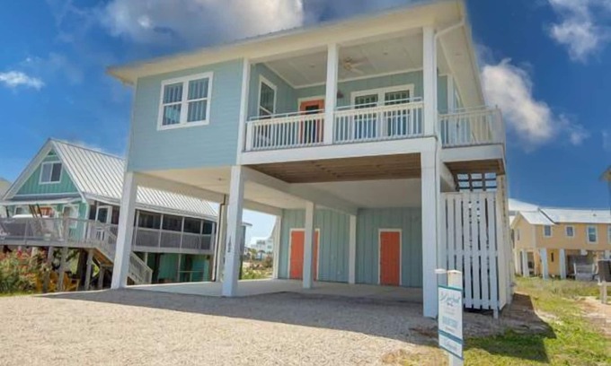 Cape San Blas House | Gulf view newly built home. Beautifully decorated, pet friendly!