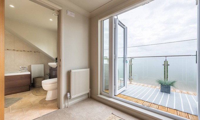 Holme Apartment | Gull Cottage, Holme-next-the-Sea, Norfolk
