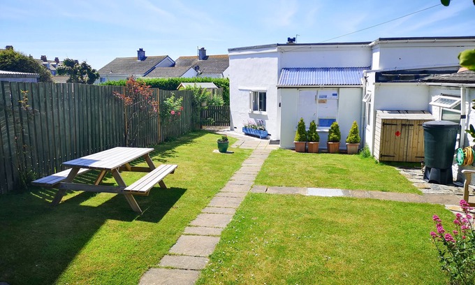 Tintagel Cottage | GULL COTTAGE, pet friendly, character holiday cottage in Tintagel