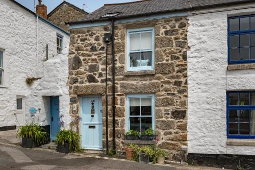 Mousehole House | Gull's Nest Holiday Cottage